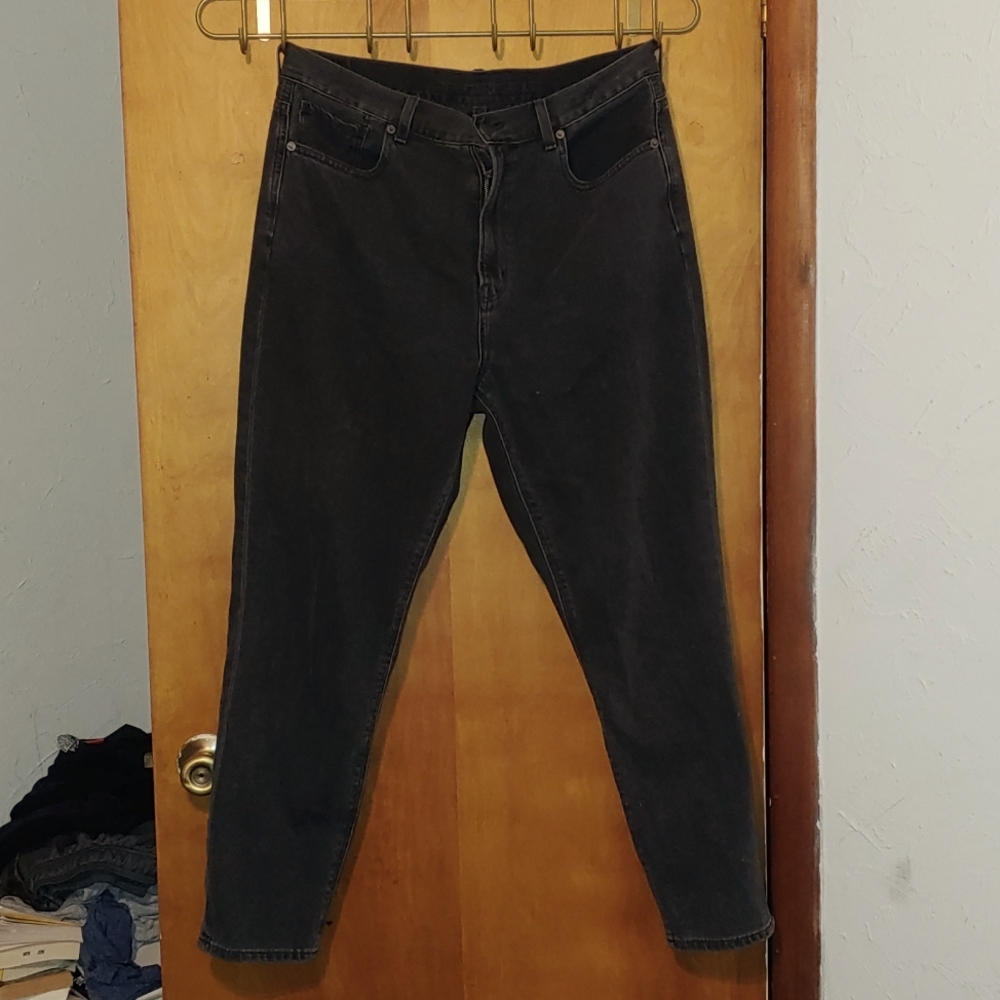 American Eagle Size 12 Black Mom Jean